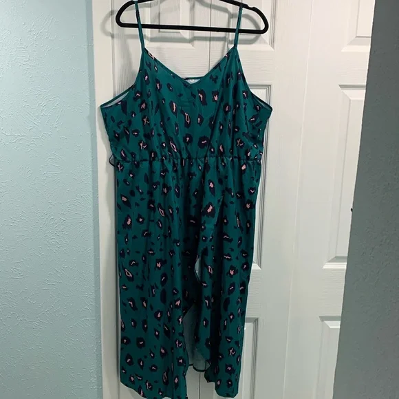 SHEIN Pink Cheetah Print Dress*missing belt* - Picture 6 of 15